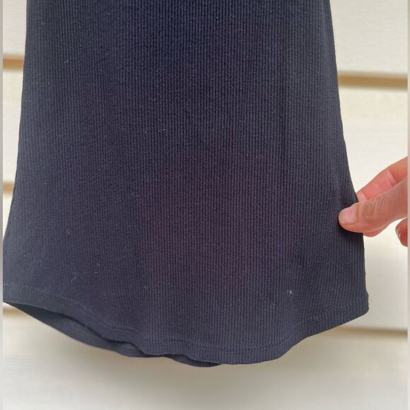 LNA by Revolve black ribbed tank top, deep cut shoulders, oval hem, size  XS - Picture 5 of 7